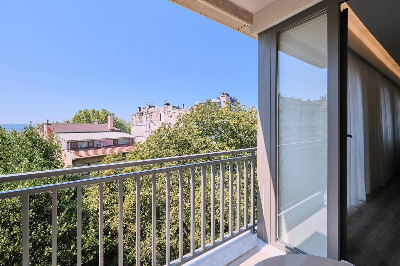 Foto 2 von 46: Cassiopeia, 2 Schlafzimmer, Meerblick, Balkon, Best Loc