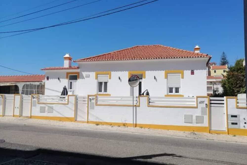 Foto 7 von 11: Casa Rustica Portuguesa, Completamente Renovada a 400 m da Praia-