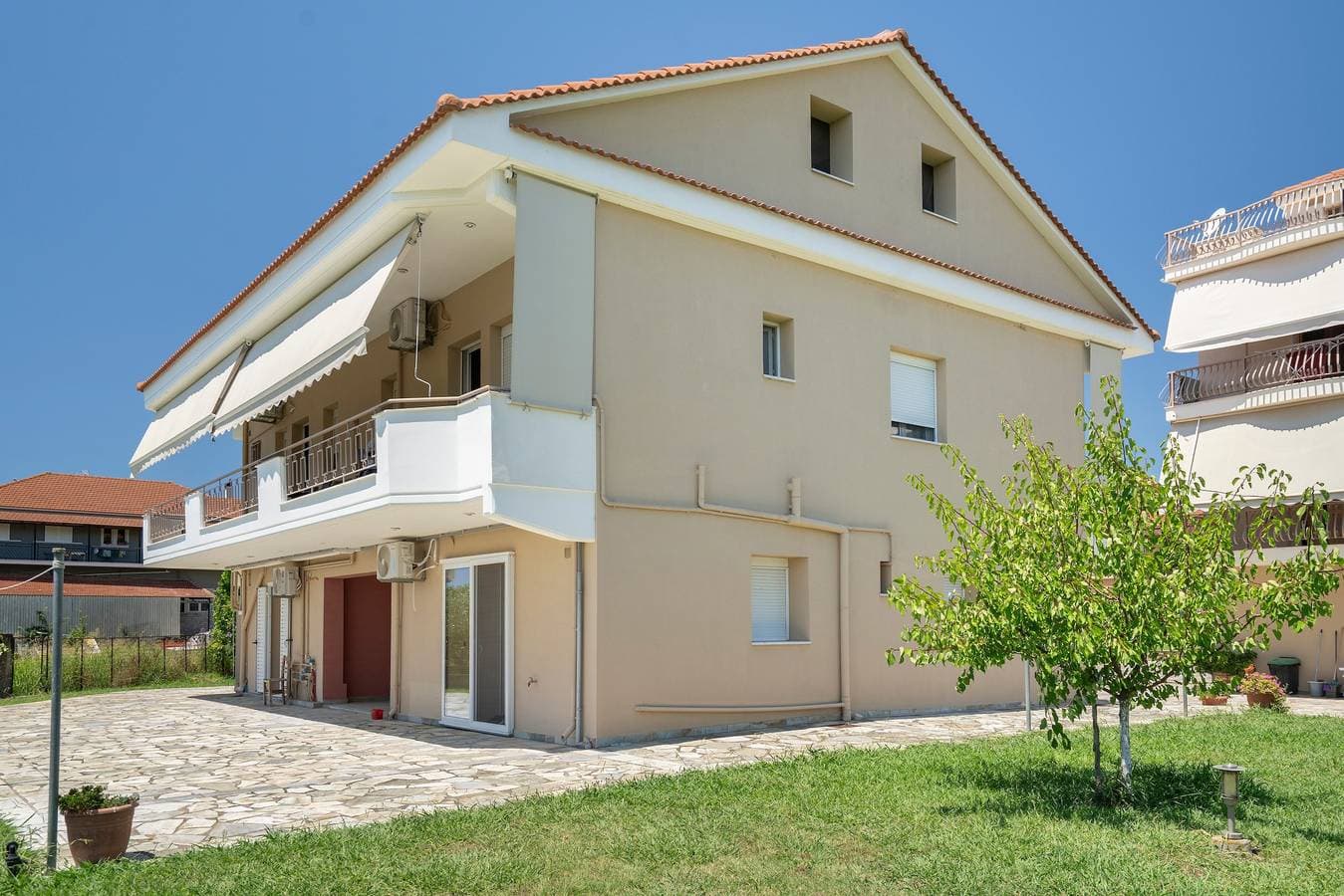 Foto 4 von 23: Studio-Apartment 'Flo's 8' mit Gemeinschaftsgarten, WLAN und Klimaanlage