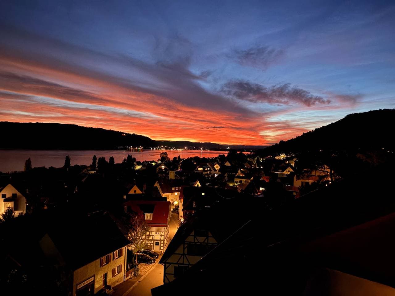Foto 12 von 37: Premium Apartment - Über den Dächern von Sipplingen - mit Panorama Seeblick und privater Terrasse