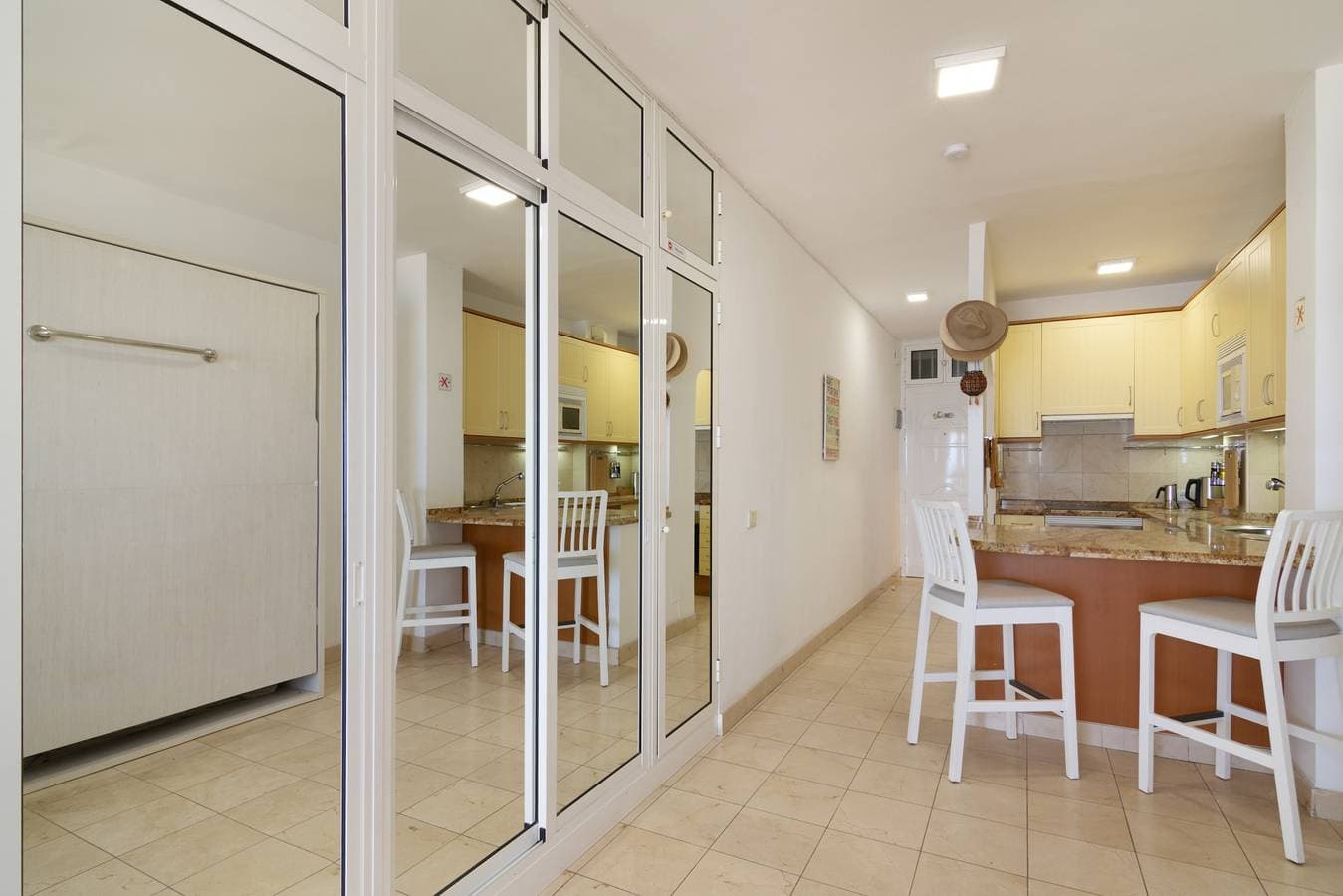 Foto 6 von 20: Ferienstudio 'Primera Linea' mit Meerblick, Balkon und Wi-Fi