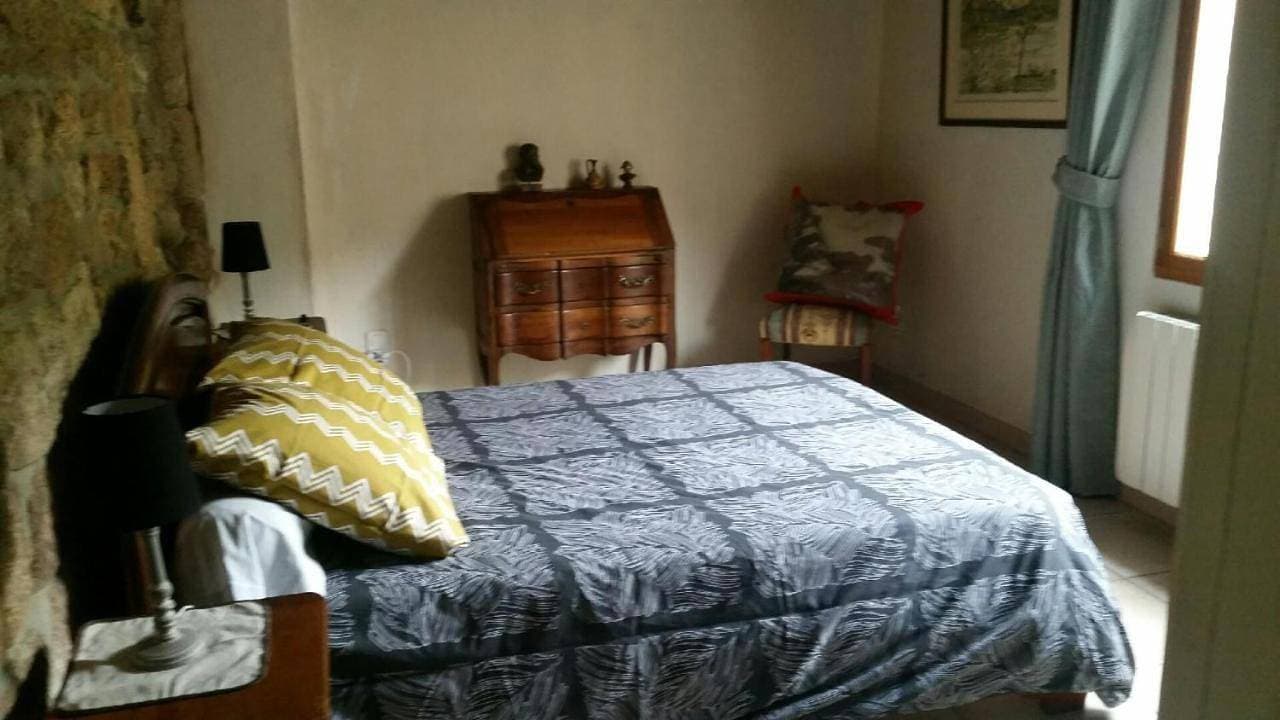 Foto 2 von 13: Three-Bedroom House