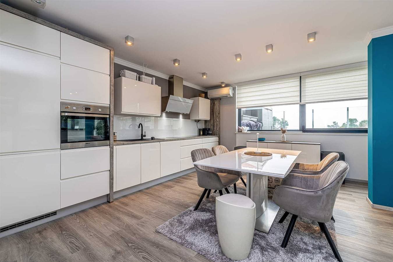 Foto 6 von 19: Ferienwohnung Aquavista mit privatem Pool