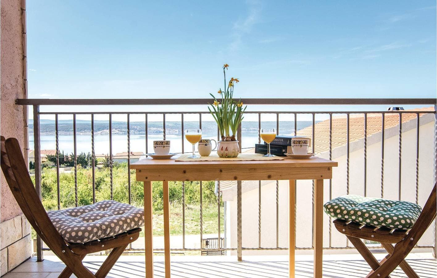Foto 7 von 25: Gemütliche Ferienwohnung am Meer mit Terrasse, WLAN und Parkplatz