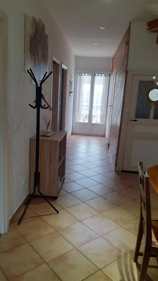 Foto 7 von 19: Two-Bedroom Apartment