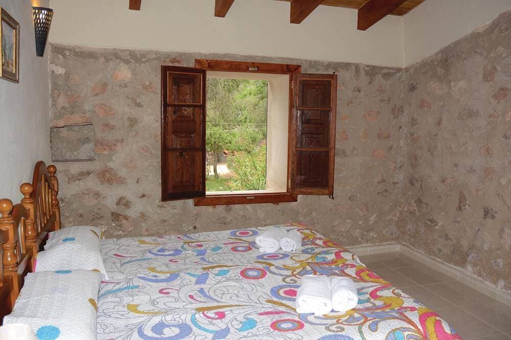 Foto 5 von 26: Beautiful home in Estellencs