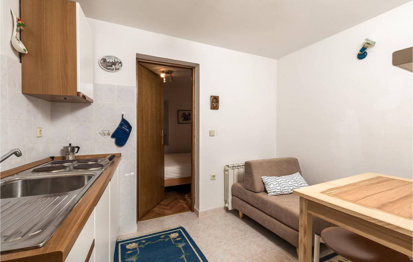 Foto 12 von 21: Gemütliche Ferienwohnung mit Terrasse, 2 km vom Strand von Valdarke entfernt