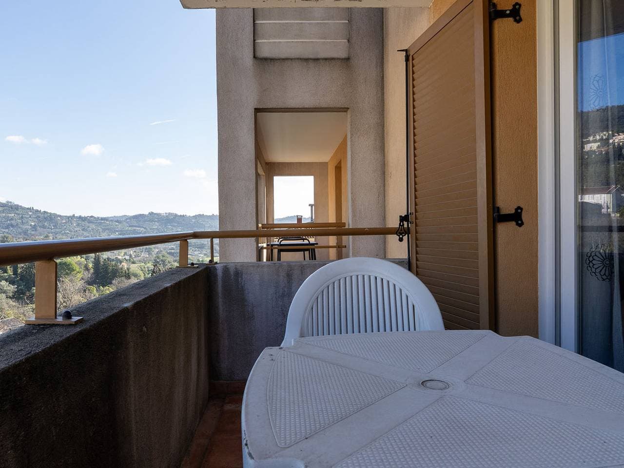 Reizende Ferienwohnung in Grasse mit Pool, Balkon und in der Nähe des Stadtzentrums 1