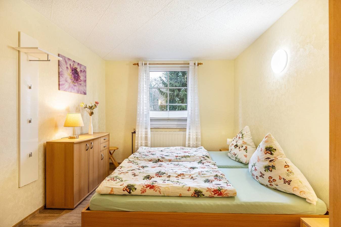 Ferienhaus in Wald- und Seenähe 1