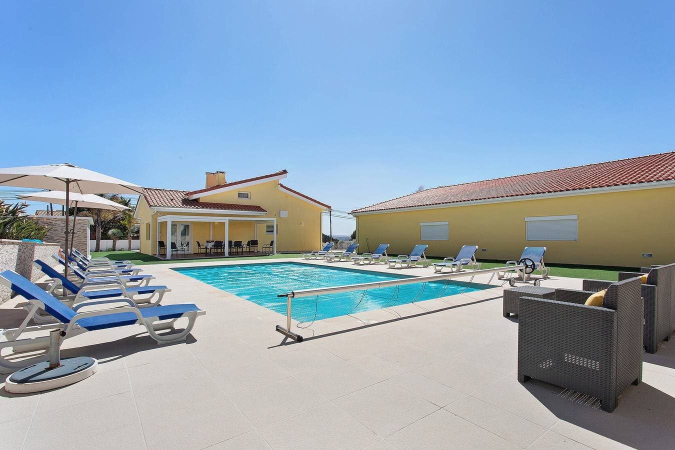 Foto 3 von 41: Villa 'Campo Mar - Golden House' mit privatem Pool