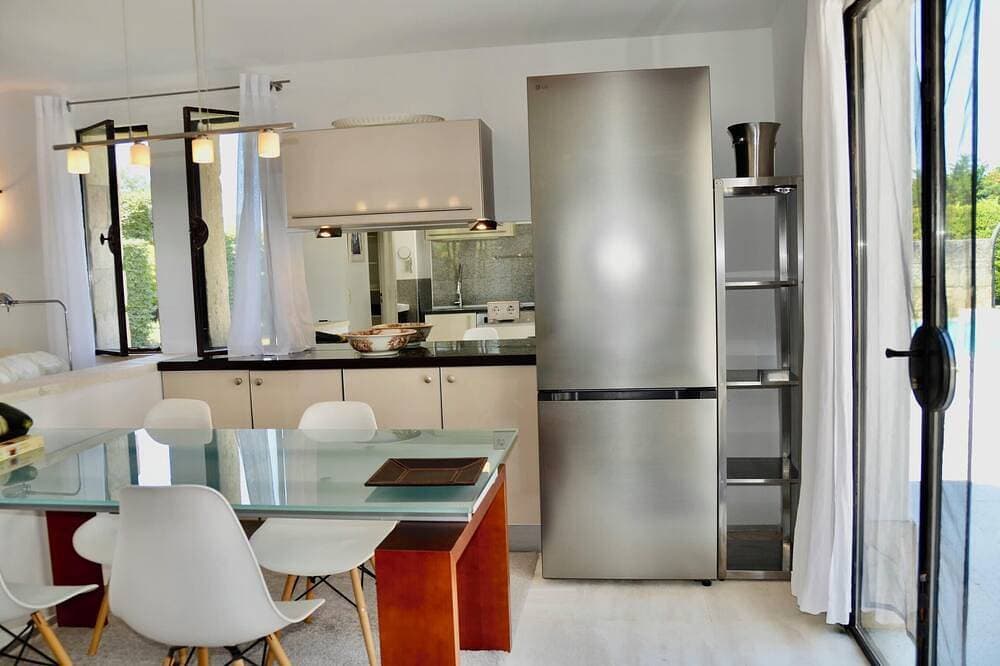 Foto 12 von 30: Haus Oliviers 5 *****beheiztes Schwimmbad Kingsize-Bett Klimaanlage Luxus