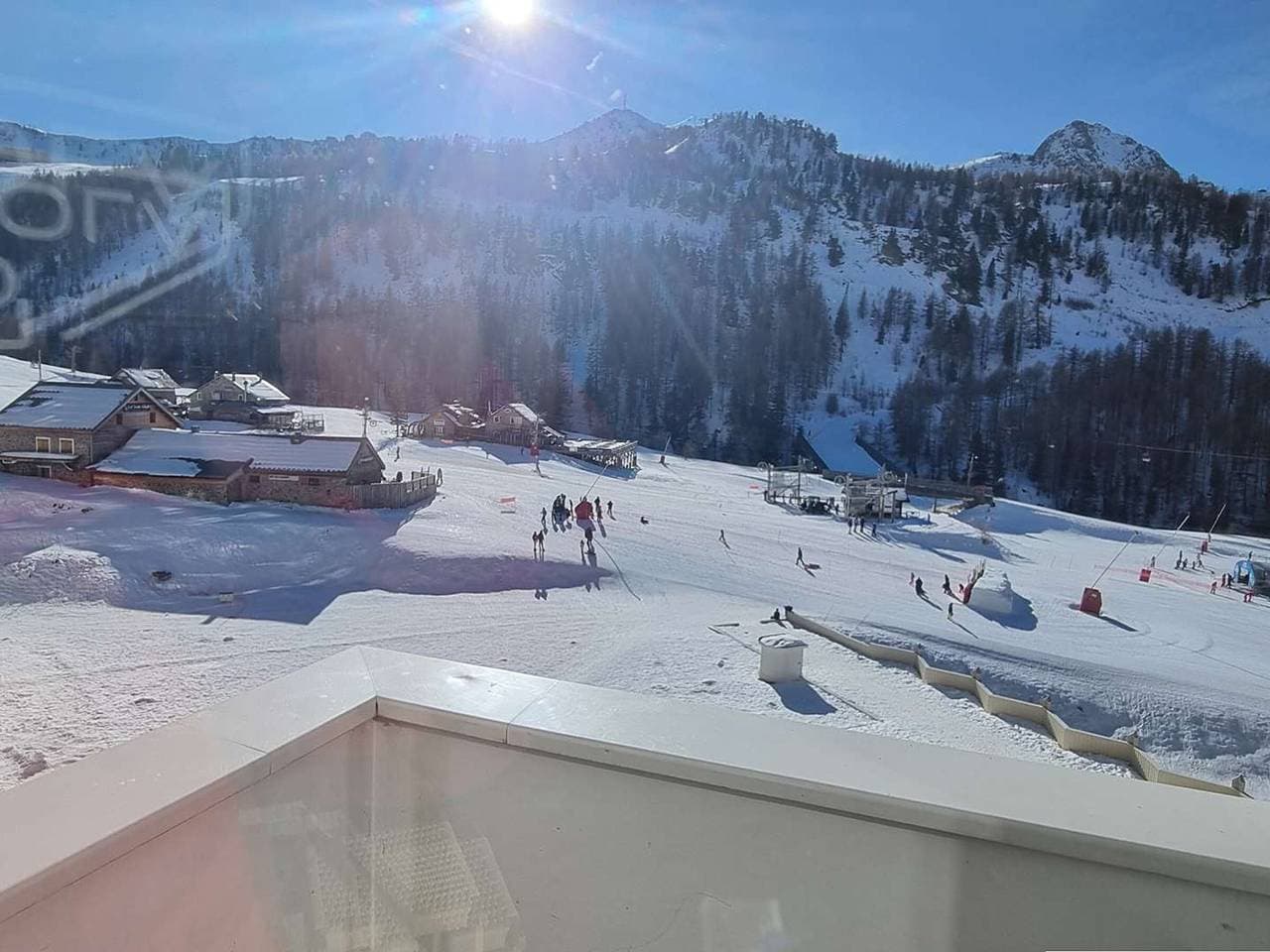 Foto 4 von 11: Renovierte Wohnung, direkt an der Piste, Internet inklusive