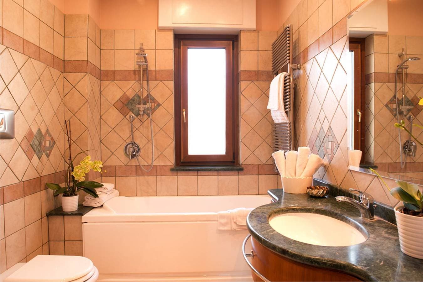 Foto 5 von 25: Ferienwohnung für 5 Personen mit Balkon