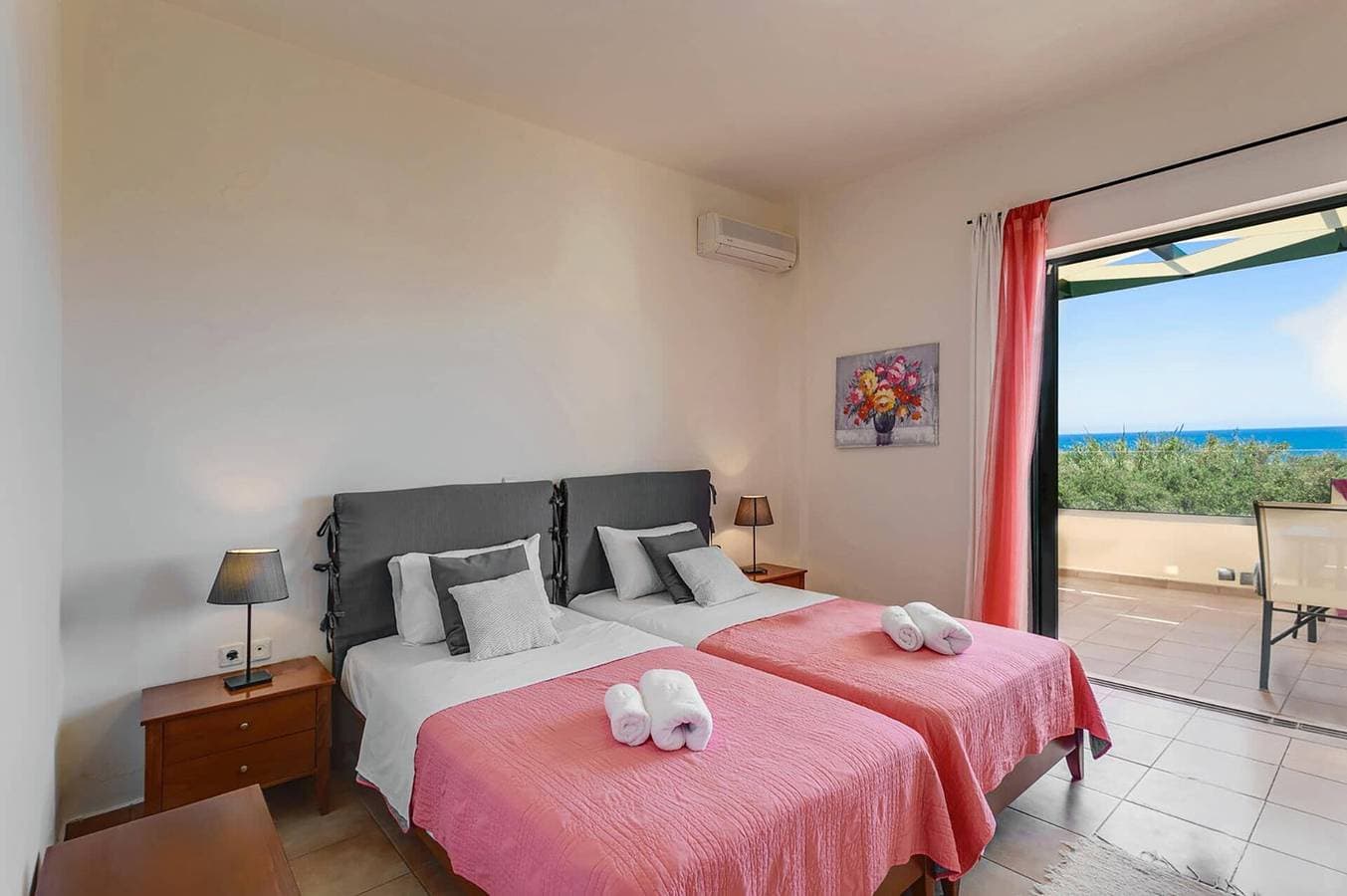 Foto 8 von 28: Villa Ilos by Villa Plus