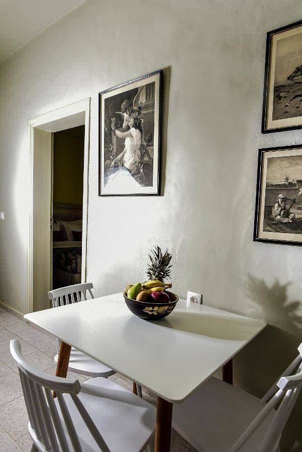 Foto 5 von 24: One-Bedroom Apartment