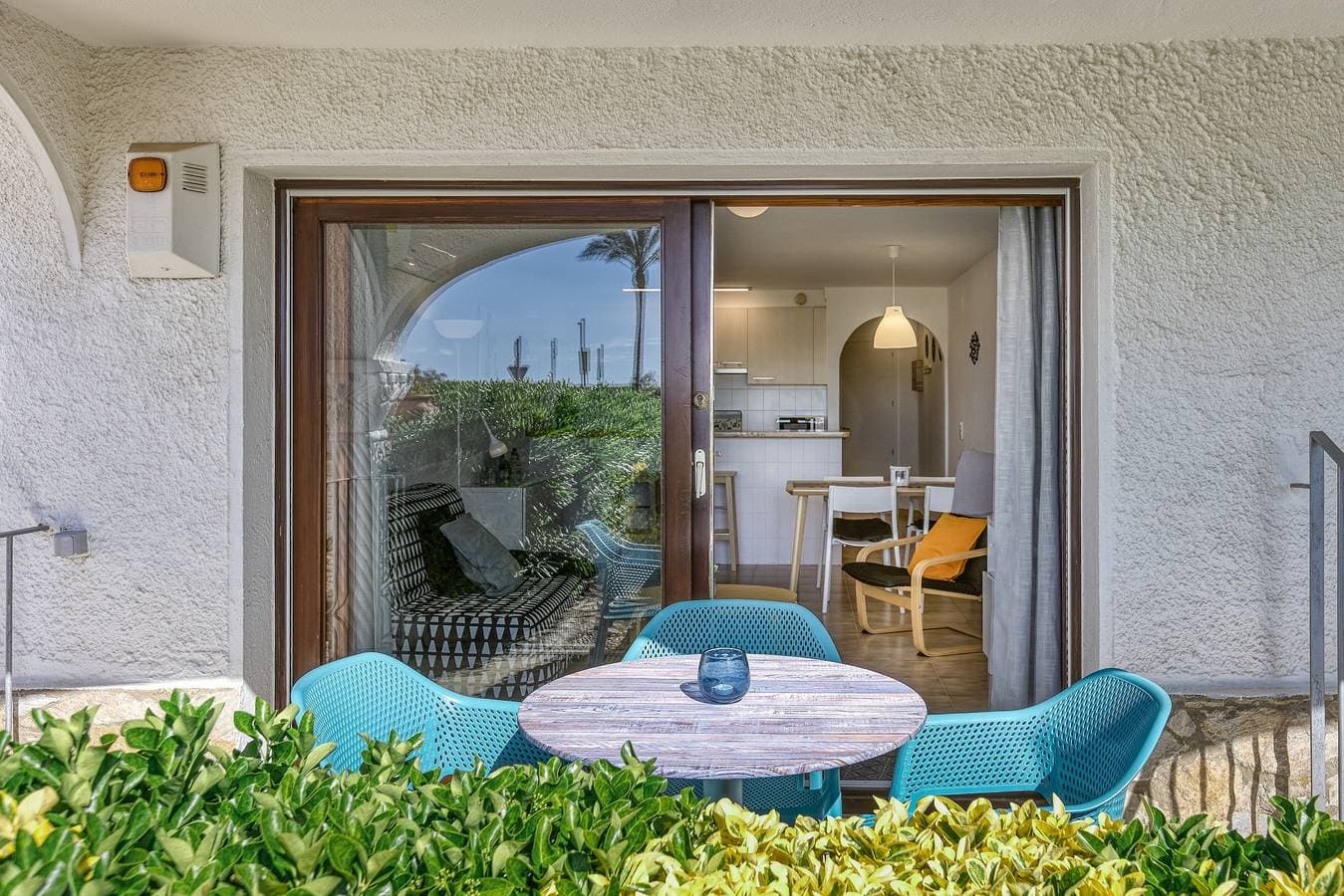 Foto 3 von 25: Apartment 'Salins 2' mit überdachter Terrasse am Strand von Empuriabrava, WLAN & Klimaanlage