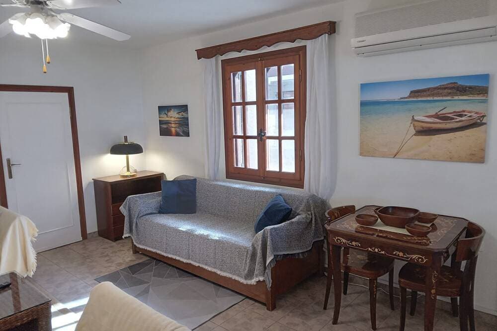 Foto 4 von 30: Geräumiges Haus mit Meerblick und großer Terrasse in ruhiger Lage