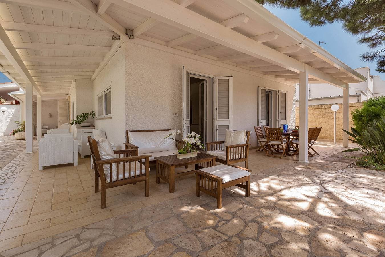 Foto 5 von 40: Gästehaus für 8 Personen mit Garten