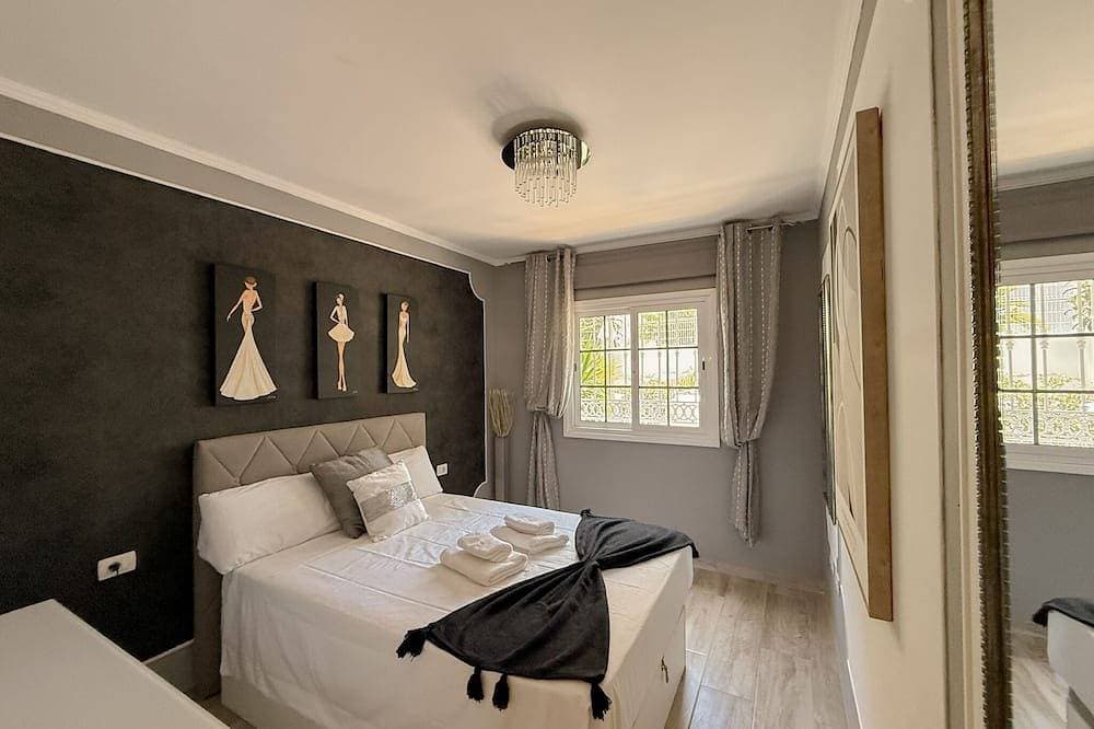 Foto 4 von 30: Pambnb – Bright Family Flat with Pools & Large Outdoor Space