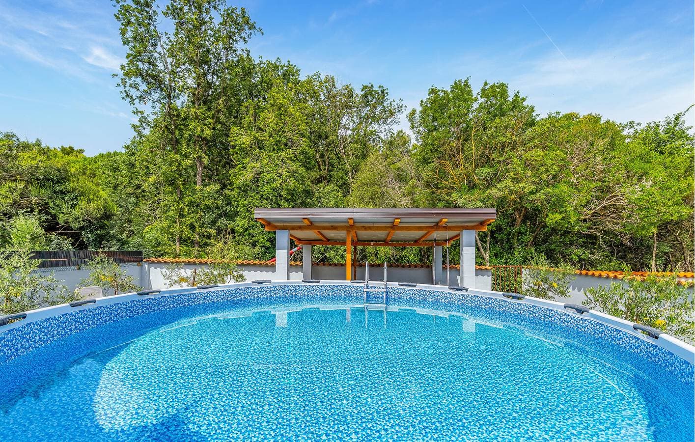 Foto 11 von 36: Gemütliche 2-Zimmer-Wohnung mit Pool, WLAN und Strandzugang in der Nähe von Bijeca
