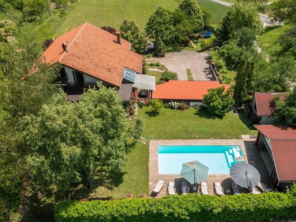 Foto 10 von 26: Villa in Cerovlje mit Schwimmbecken