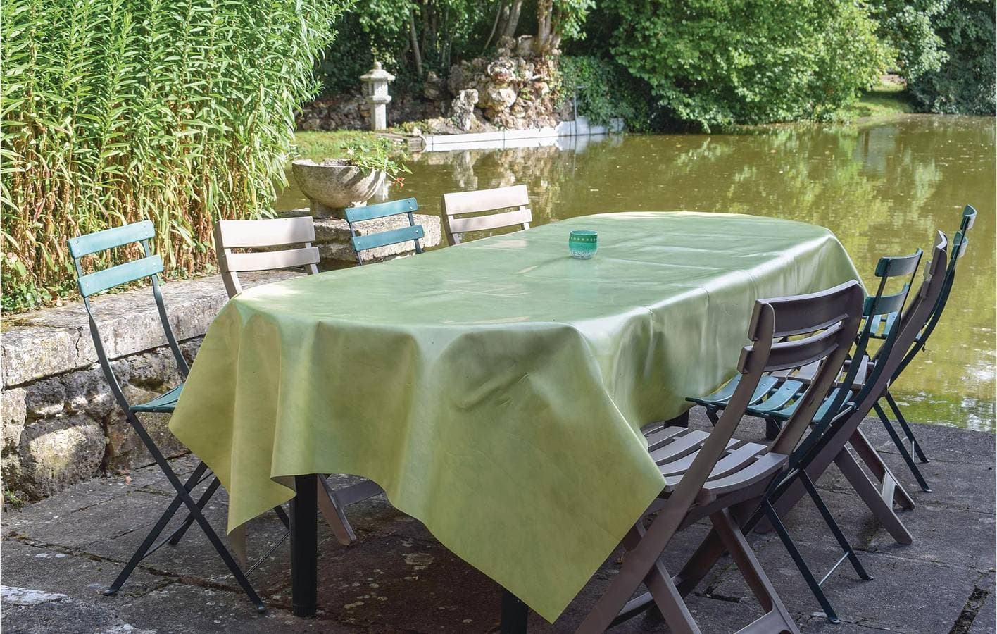 Foto 5 von 28: Gemütliche Wohnung mit Parkplatz, TV, Garten und Internet, in der Nähe von Beaumontel und La Risle, 200qm