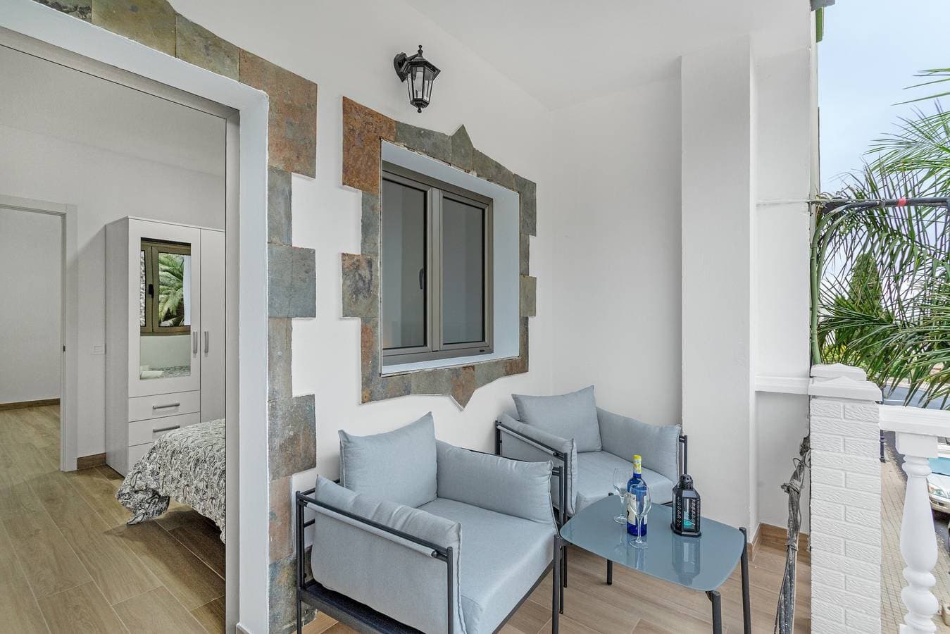 Casa Lola 1