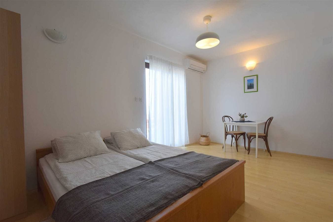 Foto 3 von 9: Studio Vera mit Balkon