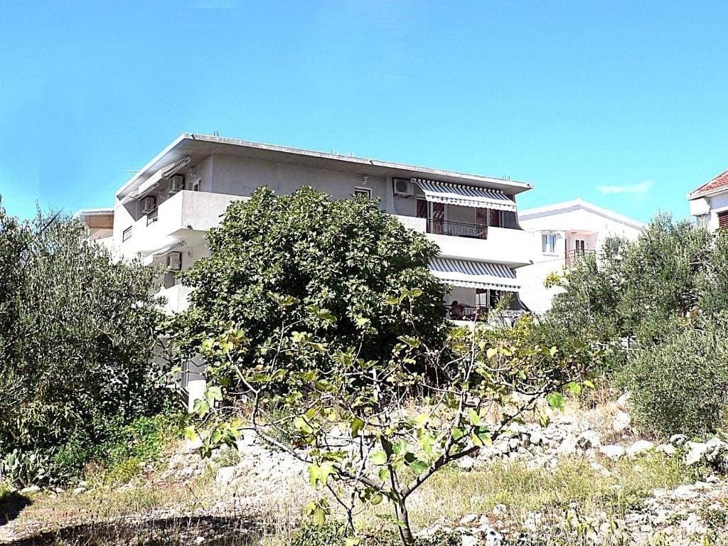 Foto 3 von 17: Studio Appartement mit Terrasse Zivogosce - Blato (Makarska) As-25312-b