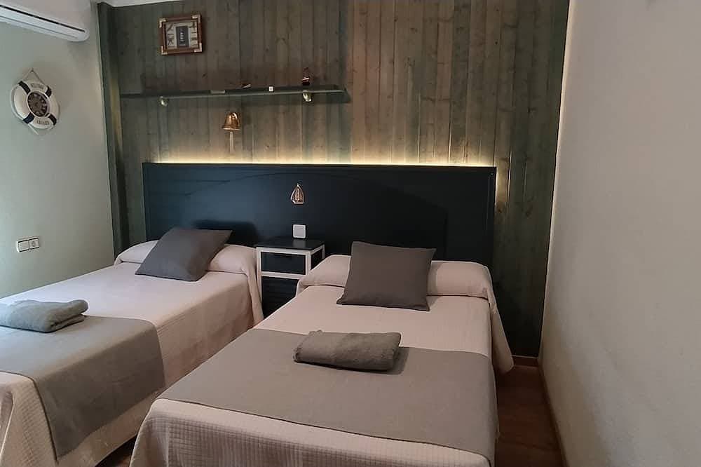 Foto 5 von 30: Ferienhaus, komfortabel mit Pool und Garten (Erdgeschoss)