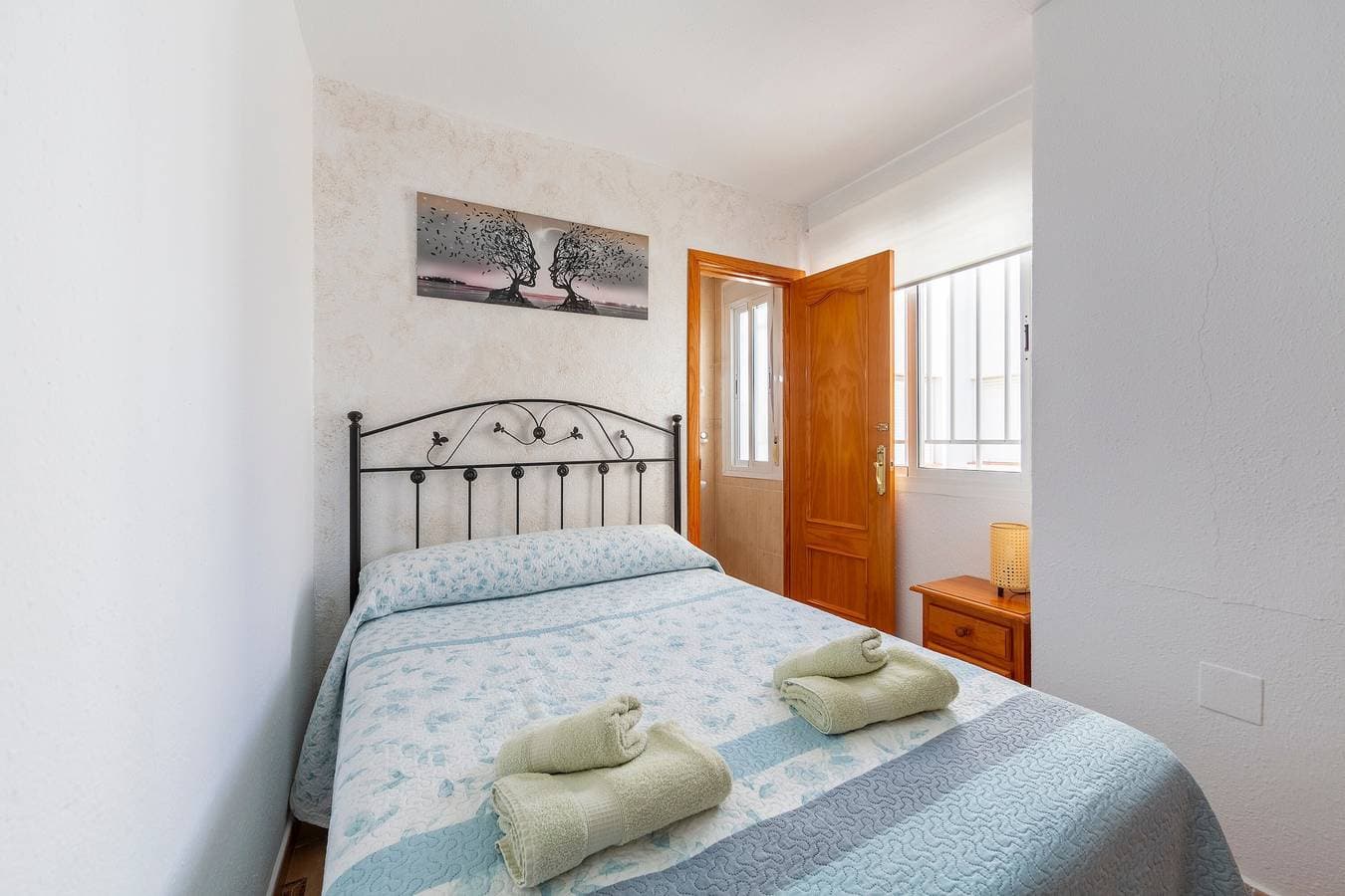 Foto 13 von 25: Ferienwohnung 'Maracas 2' mit Bergblick, privater Terrasse und Klimaanlage