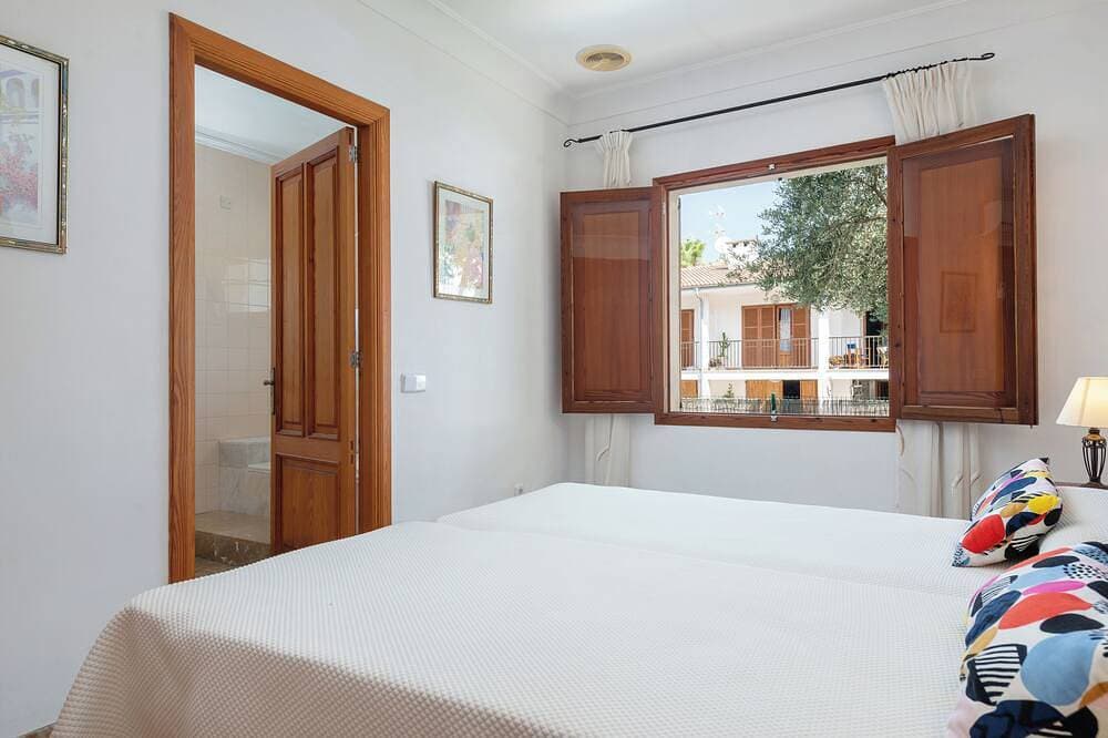 Foto 6 von 29: Die Villa Bugambilia liegt nur 50 m von einem langen Sandstrand entfernt.
