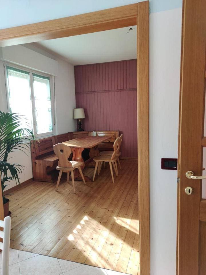 Foto 11 von 16: Three-Bedroom Apartment
