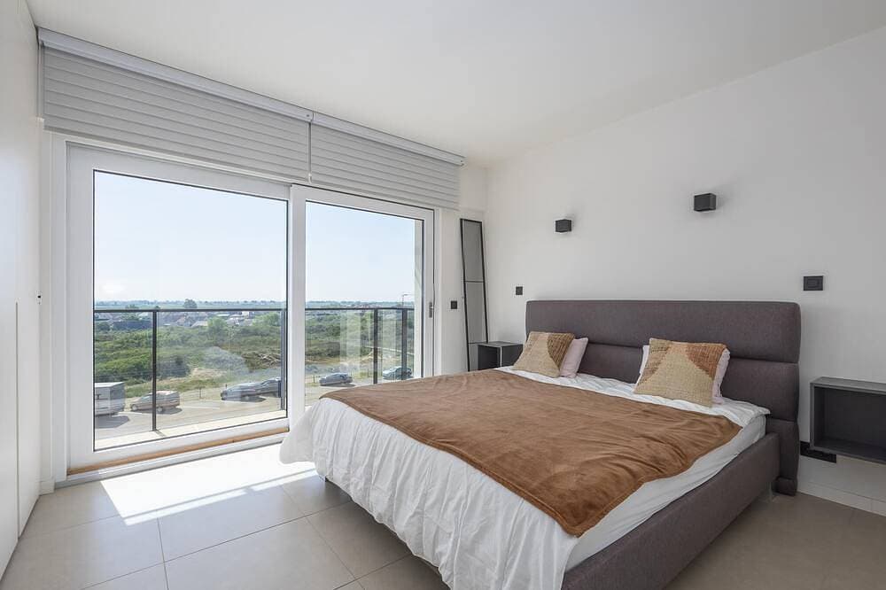 Foto 2 von 30: 2-Zimmer-Wohnung mit direktem Meerblick