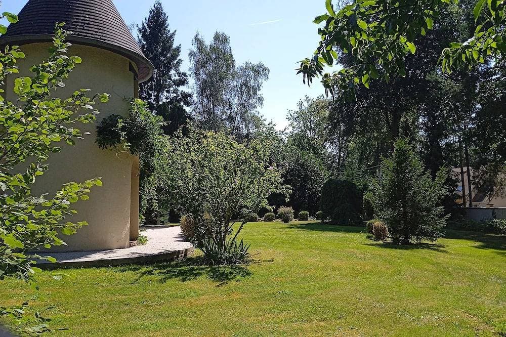 Foto 8 von 14: Grande Maison Dans un Lotissement Protégé à 1 Heure 15 de Paris