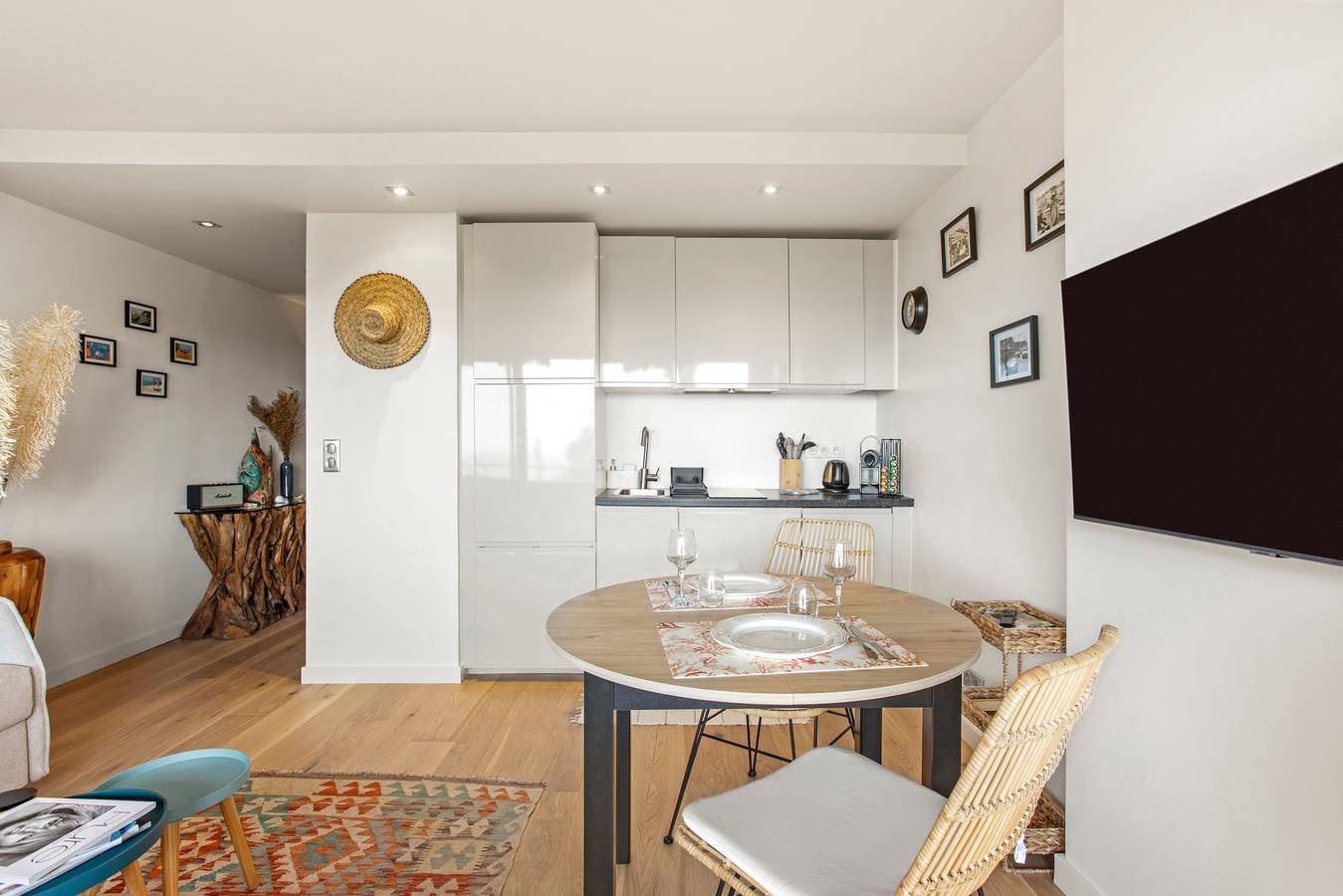 Foto 7 von 21: Ferienwohnung "Ramatuelle" mit Meerblick, Terrasse & Nähe Pampelonne Strand