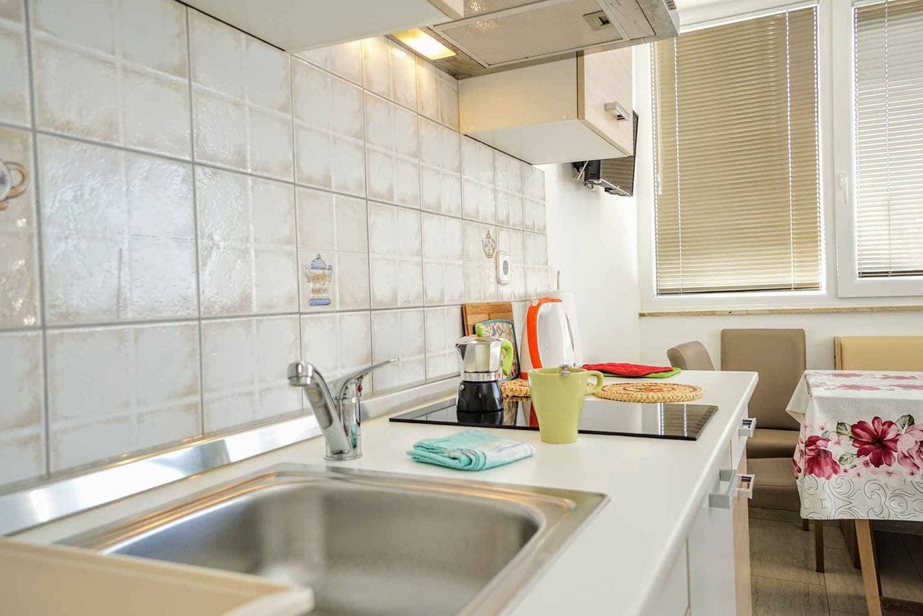 Foto 11 von 28: Ferienwohnung mit Meerblick, Klimaanlage