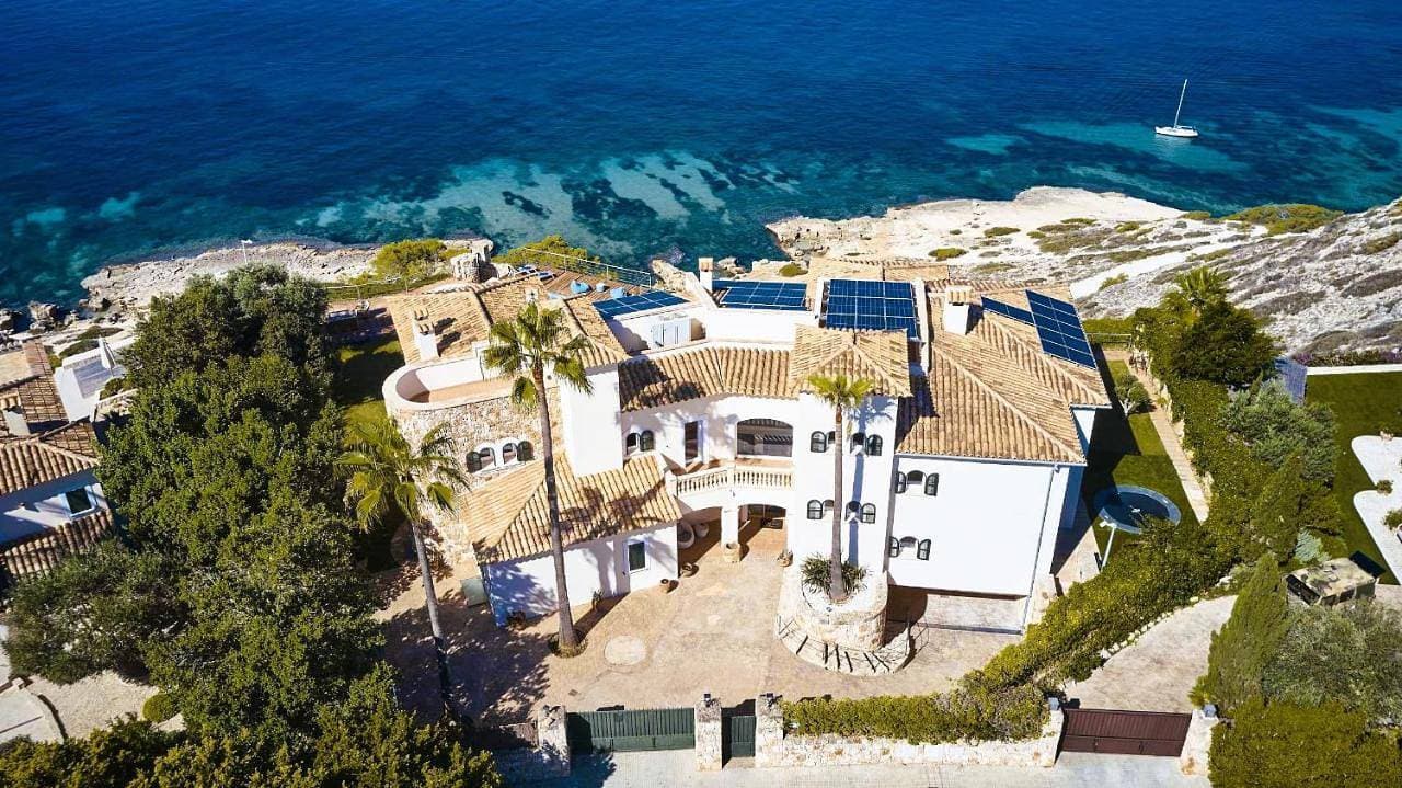 Villa Luna Suites 1