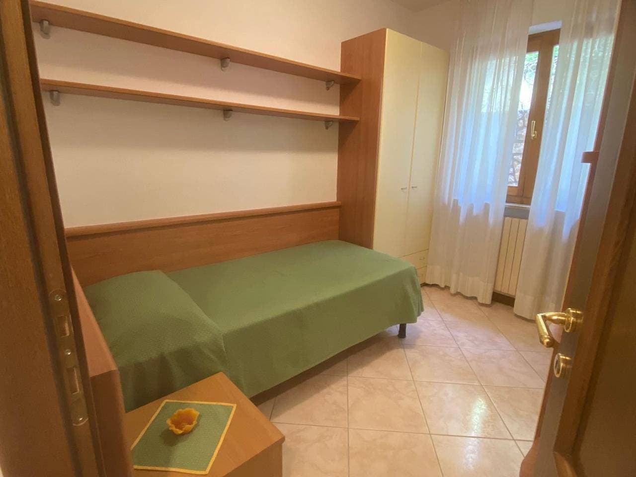 Foto 7 von 24: Residenz Villa Gianna Dreizimmer-Wohnung mit Seeblick für 3 Personen