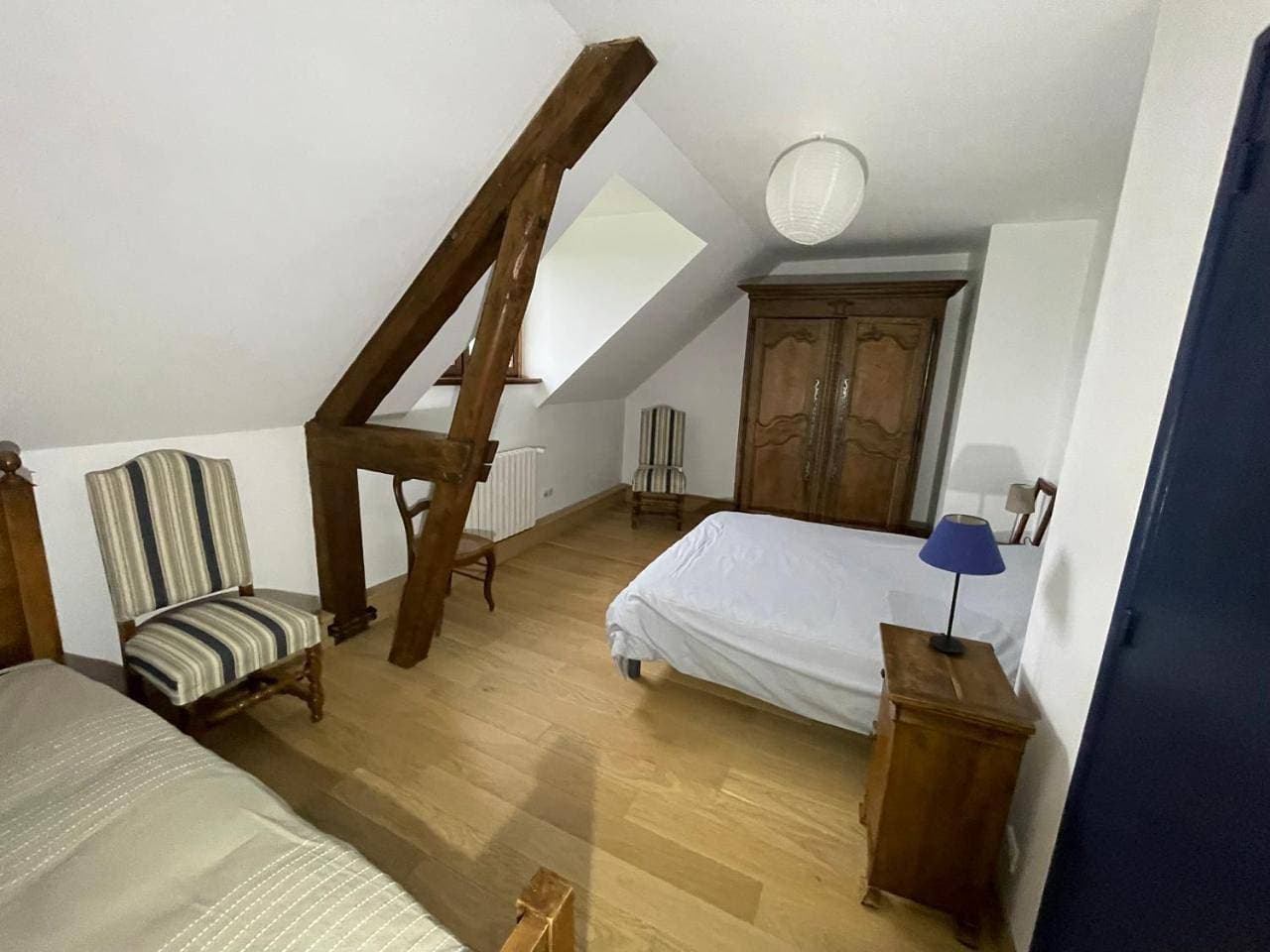 Foto 6 von 63: Seven-Bedroom House