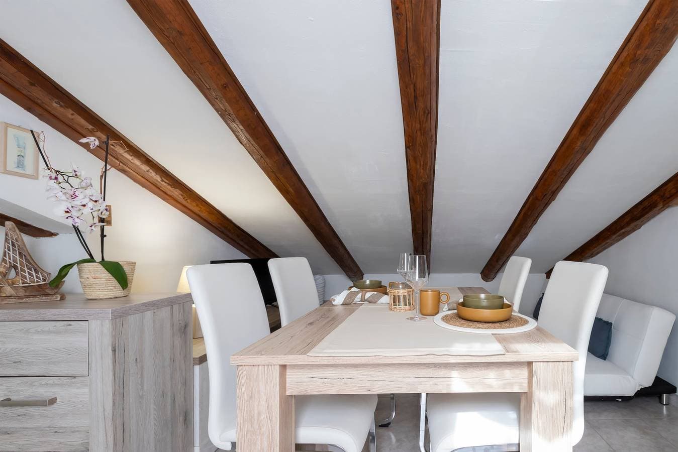 Foto 6 von 20: Ferienwohnung 'Isola Di Giava' mit privater Terrasse, WLAN und Klimaanlage