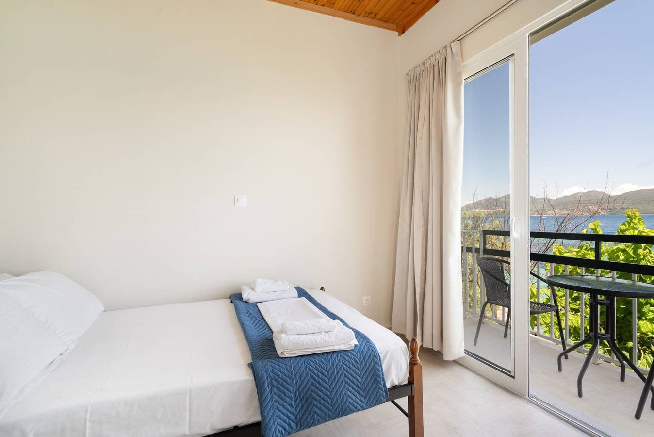 Foto 4 von 32: Apartment 'Secret Beach A' mit Meerblick, WLAN und Klimaanlage
