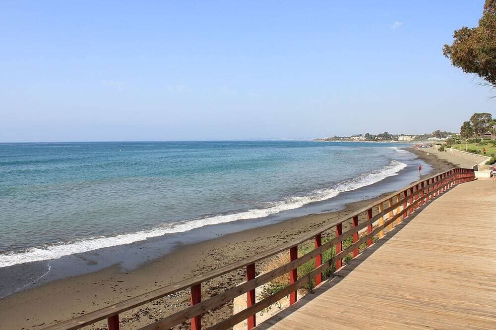 Foto 9 von 13: Zwei-Zimmer-Wohnung am Strand Estepona Marbella