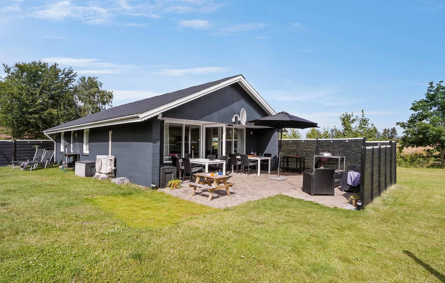 Foto 2 von 19: Ferienhaus für 6 Personen mit Garten