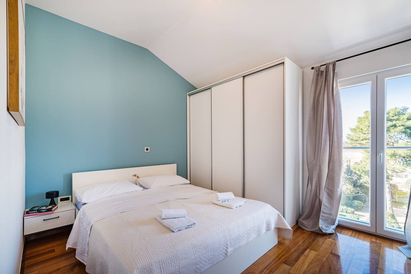 Foto 9 von 17: 2-Zimmer-Ferienwohnung mit Balkon und Meerblick Biograd na Moru, Biograd -a