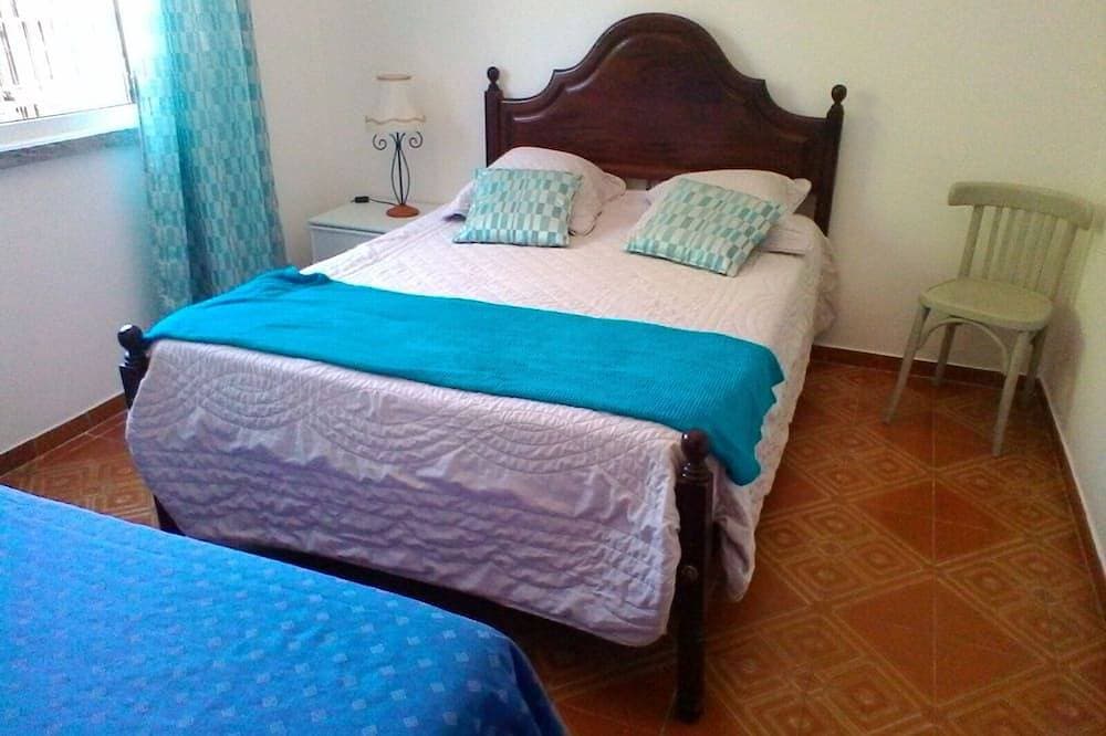Foto 3 von 22: Hübsche Villa Für 8 Personen Mit Picine Und Privatem Garten 3Km Strände