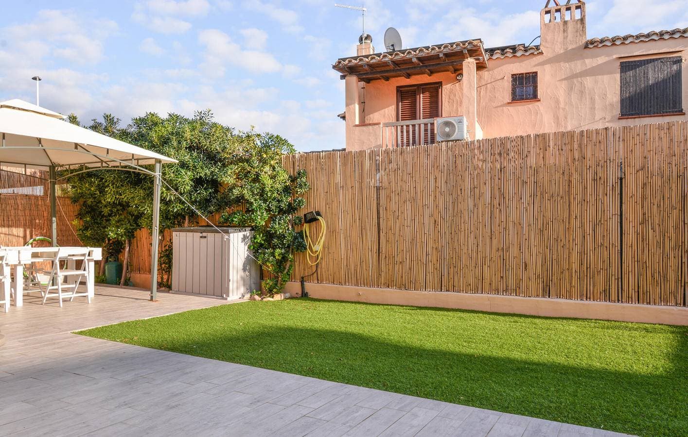 Foto 8 von 17: Gemütliche Wohnung mit Garten, Parkplatz und AC in der Nähe von Marina di Capitana Beach