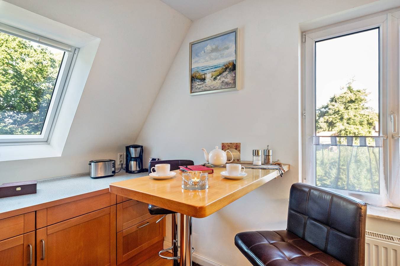 Foto 4 von 24: Ferienwohnung 'Sonnenhaus' mit Seeblick, Gemeinschaftsgarten und Wi-Fi