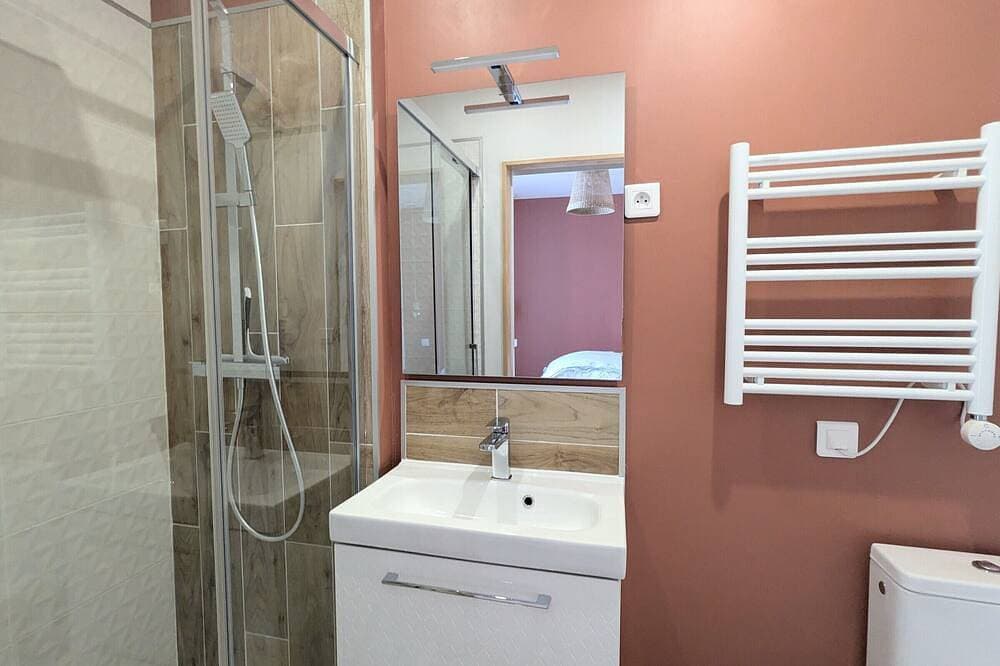 Foto 5 von 18: Ruhiges Studio im Zentrum von Châteauroux mit Parkplatz
