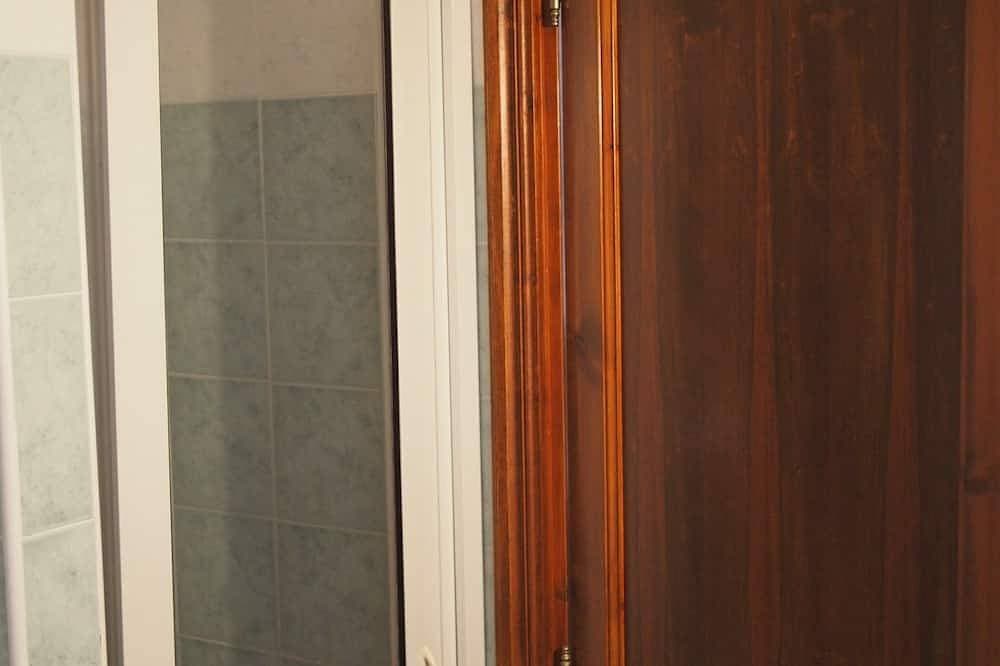 Foto 9 von 26: Mediterrane, vollausgestattete Ferienwohnung mit zwei Terrassen